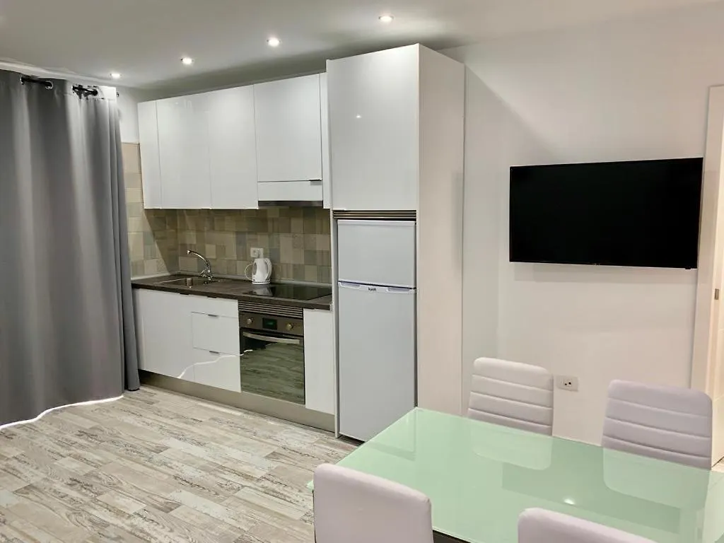 Residence Mareverde Casa Greta Адехе